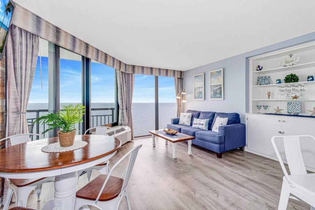 Lux High-end Haven Oceanfront Suite! Dogs Ok! 1606
