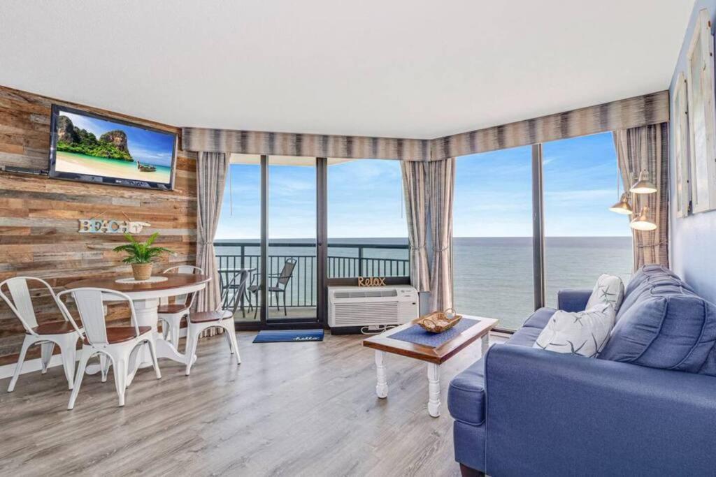 Lux High-end Haven Oceanfront Suite! Dogs Ok! 1606 *
